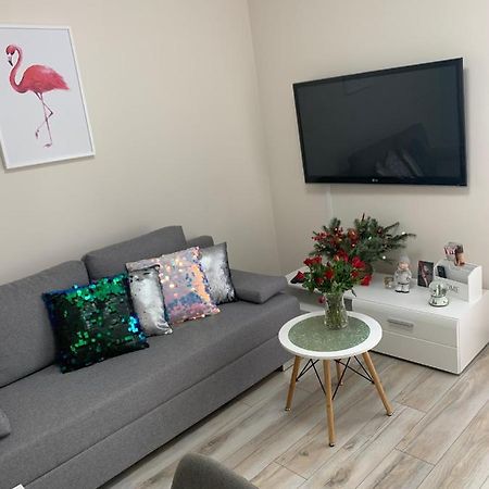 Apartament Walczaka 11 Miejsce Parkingowe Gorzow Wielkopolski Luaran gambar